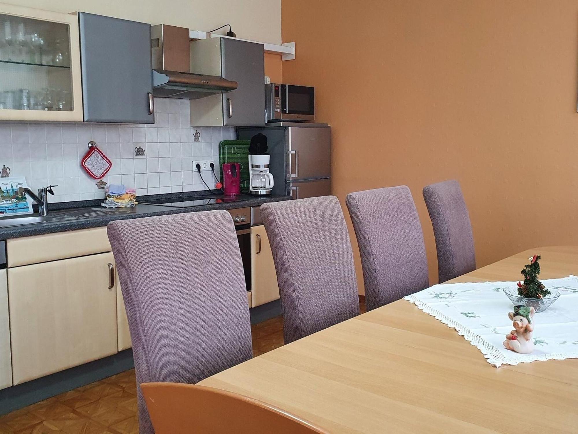 Large Detached Holiday Home In Hesse With Private Garden And Terrace هومبرغ المظهر الخارجي الصورة